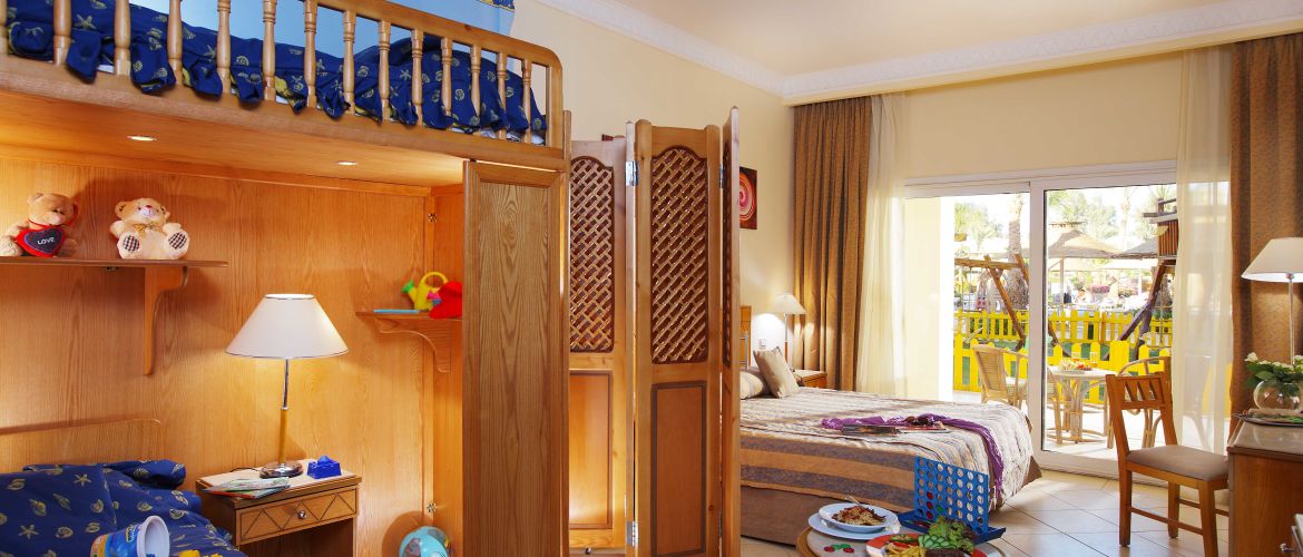 Family Rooms With Kids Corner